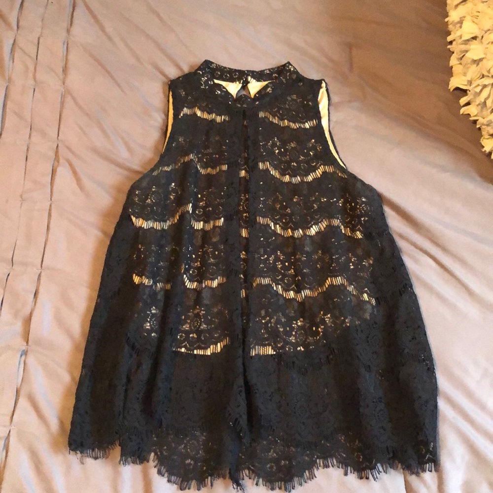lace black top